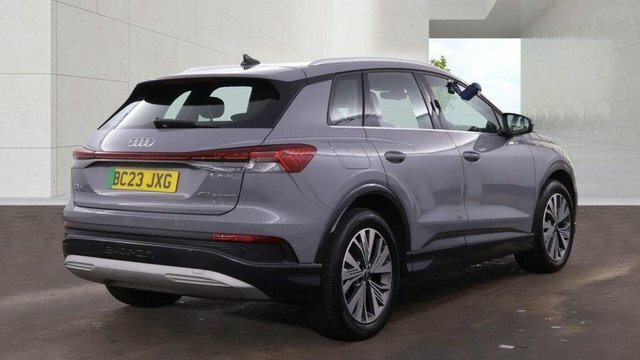 Audi Q4 E Tron Sport 82Kwh BC23JXG Grey #4