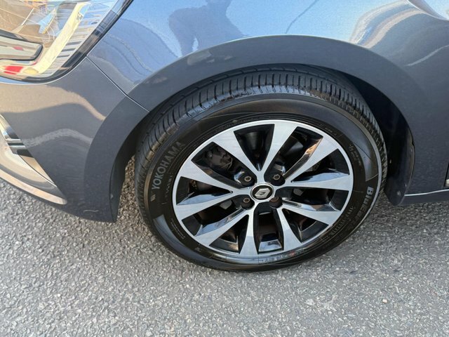Renault Clio S Edition E-tech Blue #30