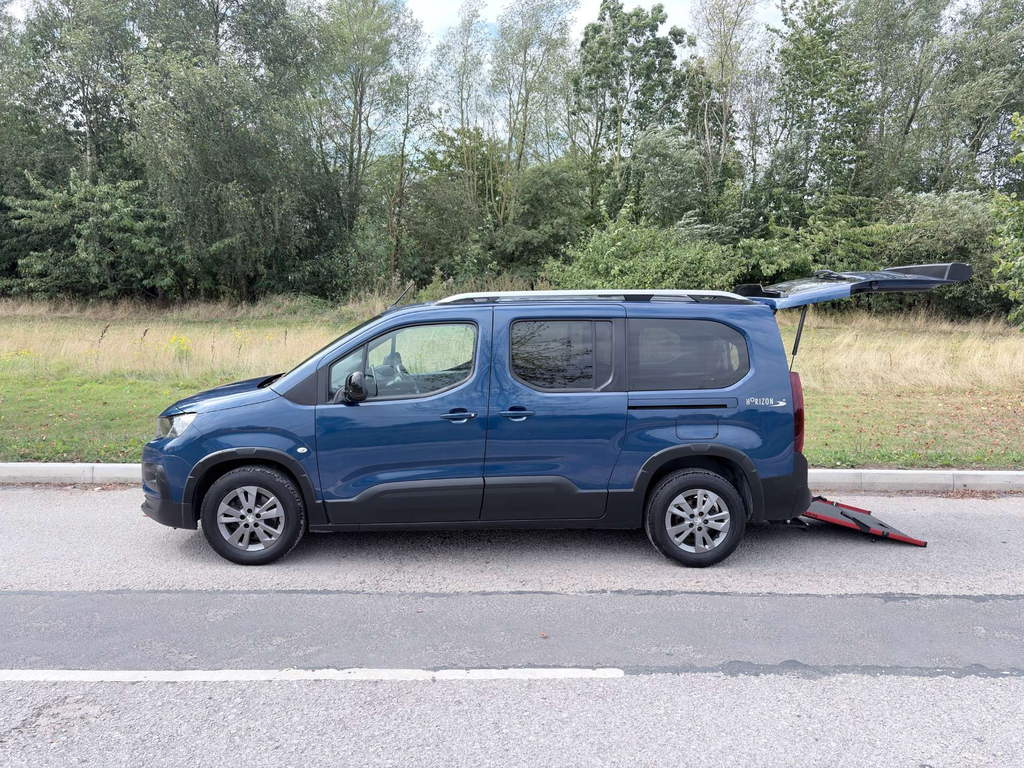Peugeot Rifter XL Lwb Allied 5 Seats Wheelchair Accessible Ve