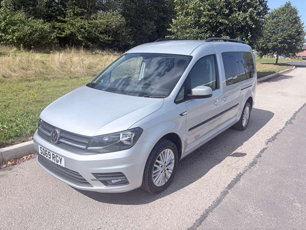 Volkswagen Caddy Maxi Life C20 Allied Wheelchair Accessible Vehicle Wav Dis #2