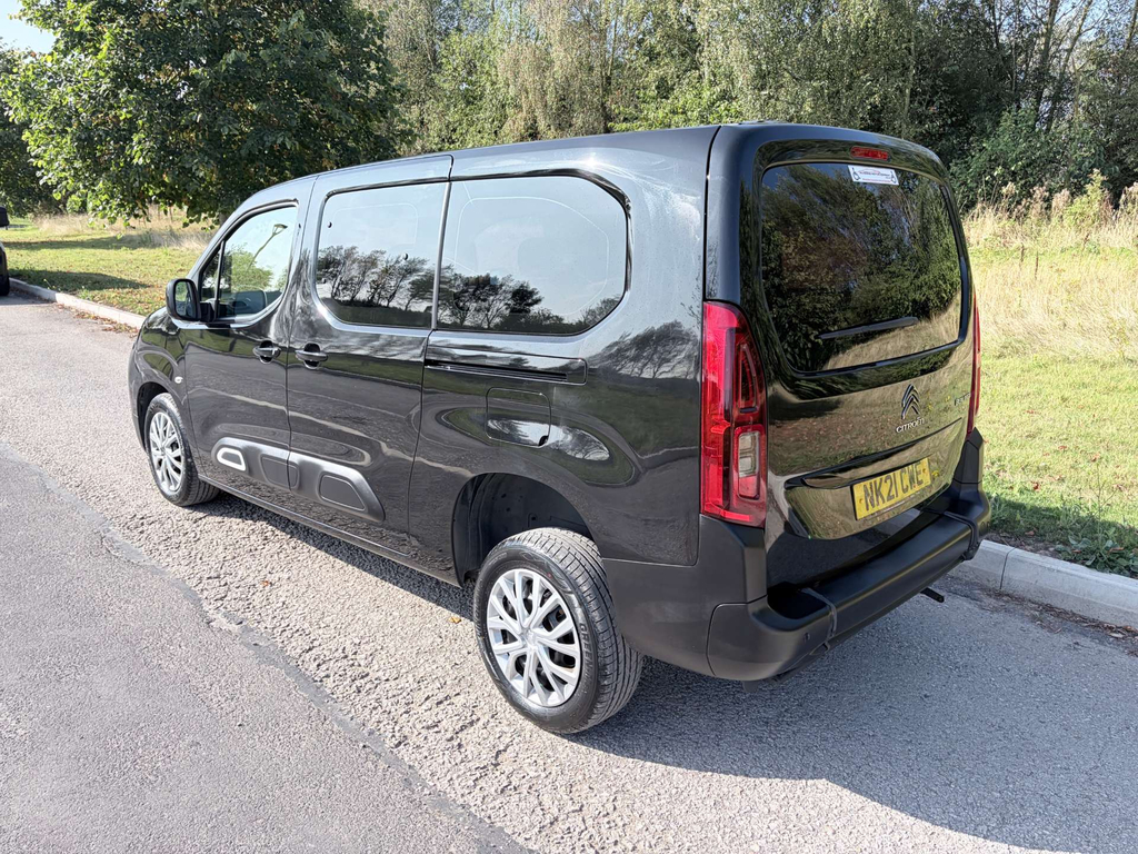 Citroen Berlingo Hdi 5 Seats Wheelchair Accessible Vehic #5