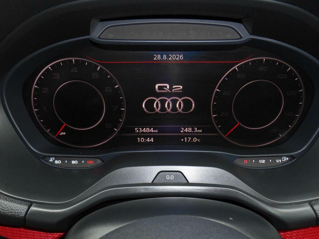 Audi Q2 S Line Grey #10