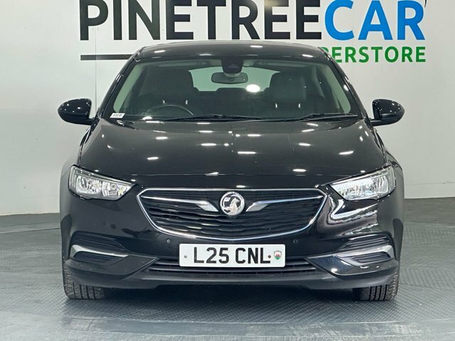 Vauxhall Insignia 1.6 Turbo D Ecotec Tech Line Nav Grand Sport D Black #2