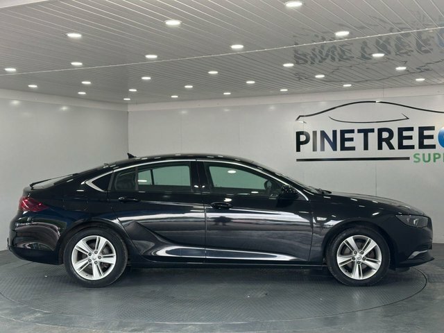 Vauxhall Insignia 1.6 Turbo D Ecotec Tech Line Nav Grand Sport D Black #5