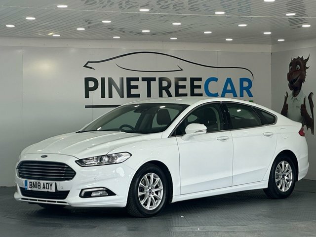 Ford Mondeo 1.5 Tdci Econetic Titanium Hatchback Ma White #3