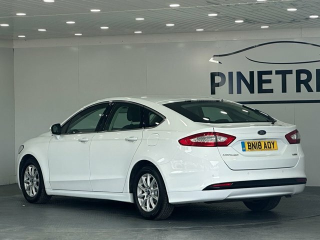 Ford Mondeo 1.5 Tdci Econetic Titanium Hatchback Ma White #6
