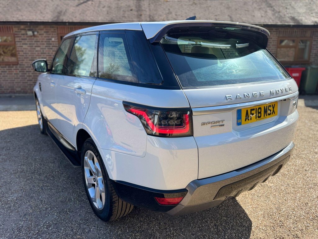 Land Rover Range Rover Sport 2L Hse White #6