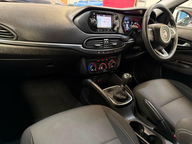 Fiat Tipo Easy Plus Red #17