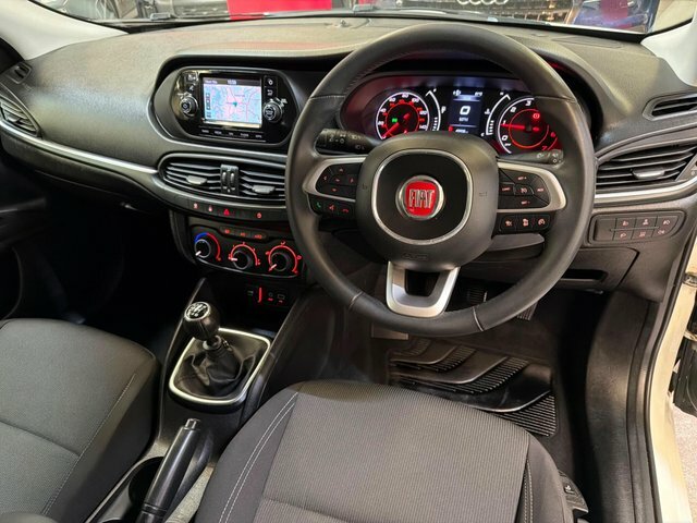 Fiat Tipo 2017 1.6 Multijetii Eco Elite Euro 6 Ss White #3