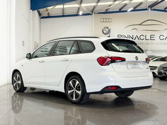 Fiat Tipo Easy Plus Red #8