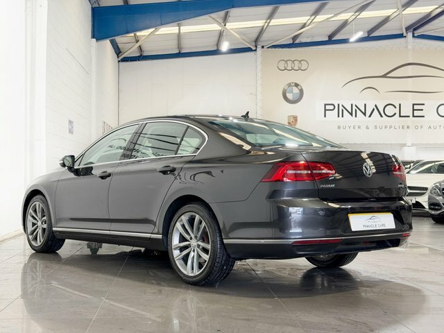 Volkswagen Passat 2.0 Tdi 150Ps Gt Black #7