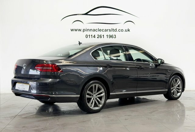 Volkswagen Passat 2018 2.0 Tdi Gt Dsg Euro 6 Ss Grey #5
