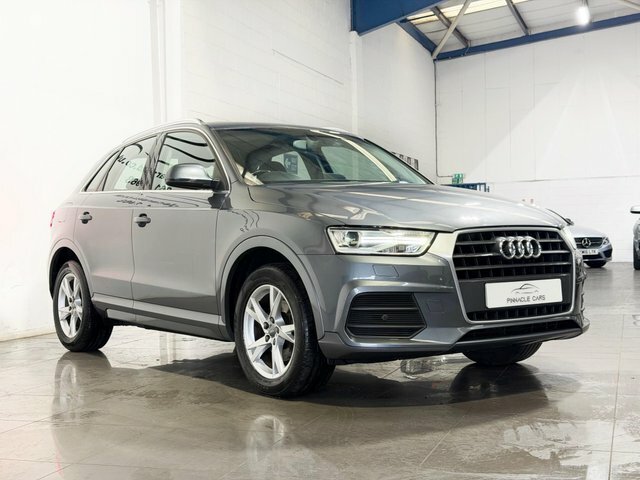 Audi Q3 Suv 2.0 White #13