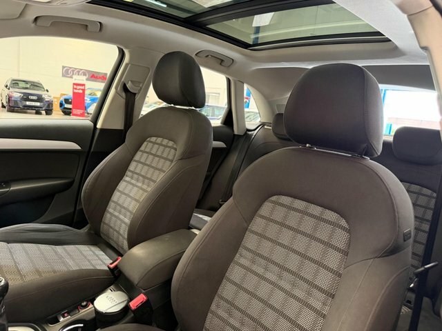 Audi Q3 Suv 2.0 White #18