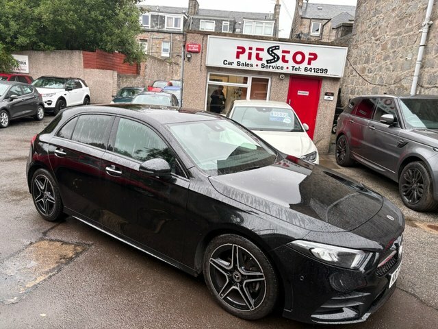 Mercedes-Benz A Class A180 Amg Line Premium Black #4