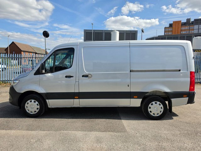 Mercedes-Benz Sprinter 2.1 314 Cdi Mwb G-tronic Rwd L2 H1 143 Bhp Euro Silver #2