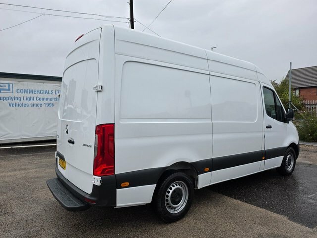 Mercedes-Benz Sprinter 2.0 315 Cdi Progressive Mwb Rwd L2 H2 150 Bhp Eur White #4