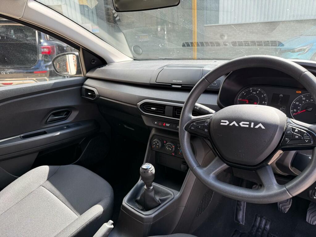 Dacia Sandero Hatchback Essential WJ23QSX Grey #3