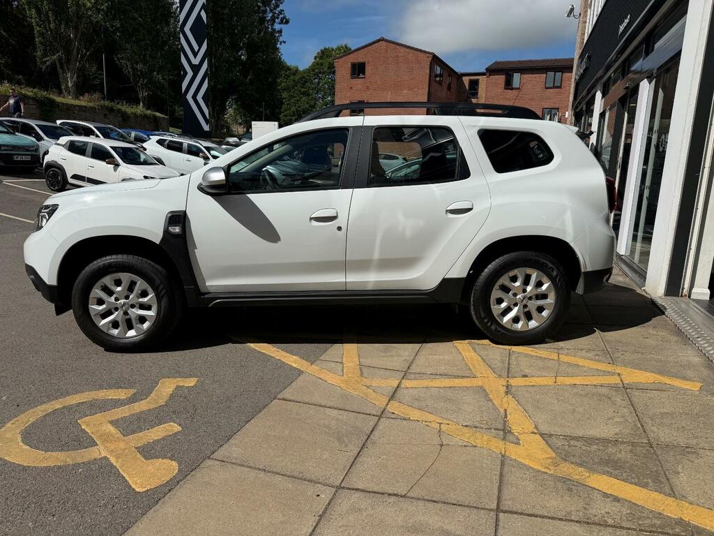 Dacia Duster Estate Expression WG23HPY White #5