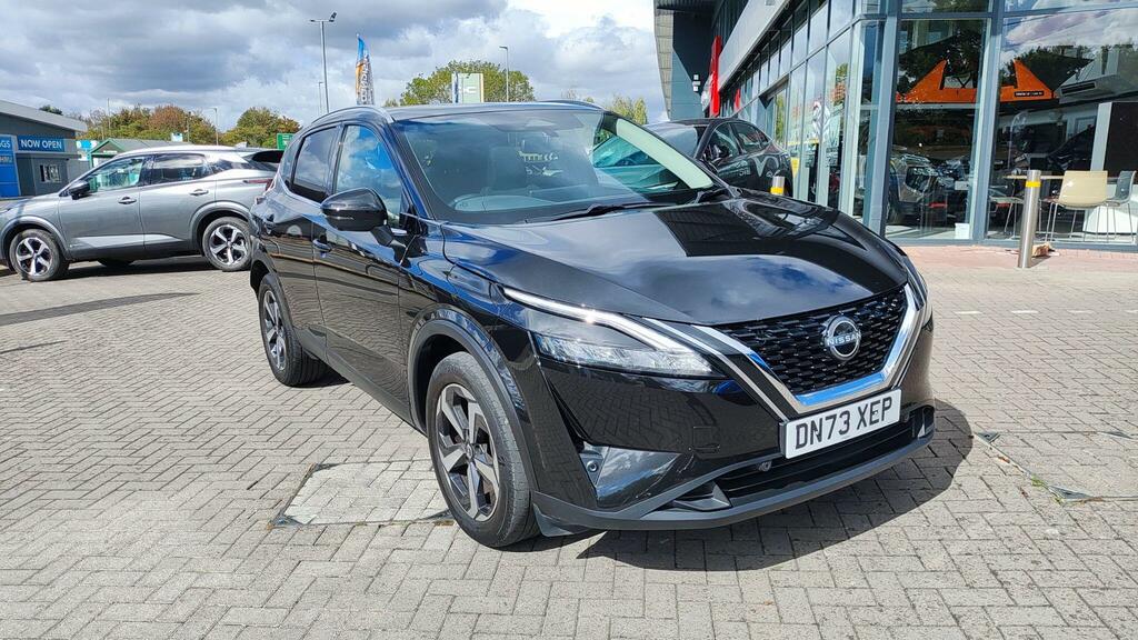 Nissan Qashqai 1.3 Dig-t Mhev N-connecta Euro 6 Ss Black