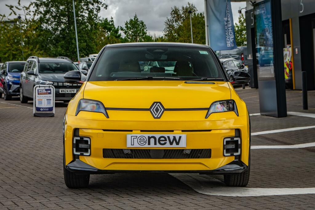 Renault 5 E-Tech E-tech Hatchback Iconic Five Yellow #3
