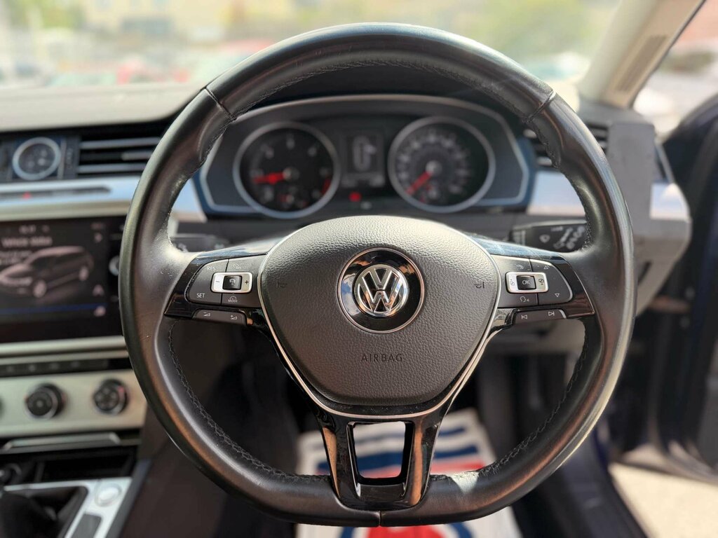 Volkswagen Passat 1.6 Passat Se Business Tdi Bluemotion Technology 5 Blue #5
