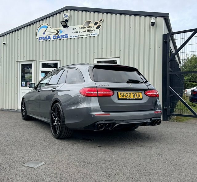 Mercedes-Benz E Class 2.0 E220d Amg Line Grey #3