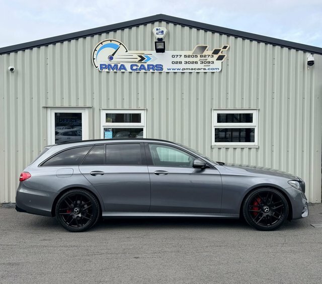 Mercedes-Benz E Class 2.0 E220d Amg Line Grey #2