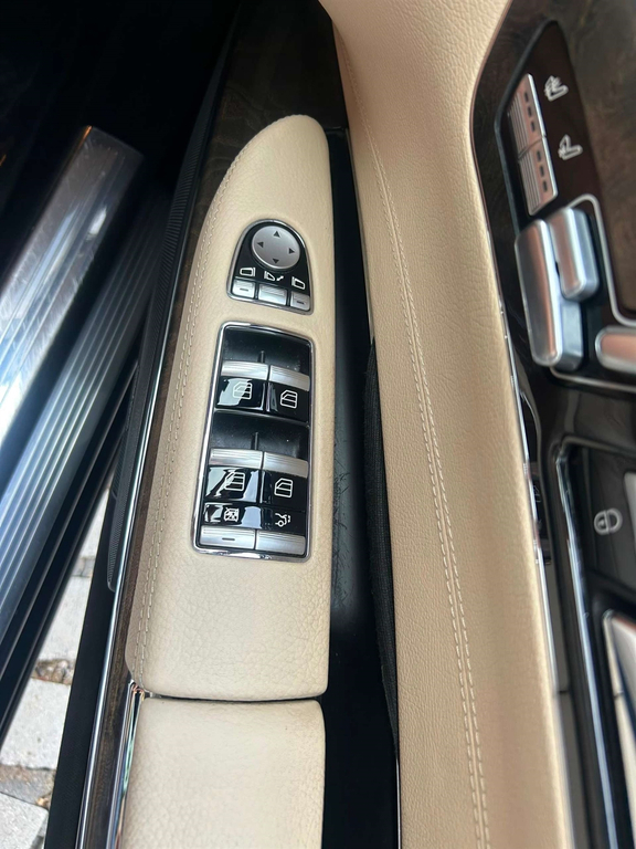 Mercedes-Benz CL 5.5L Null Black #43