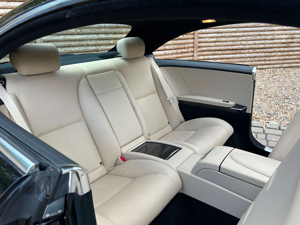 Mercedes-Benz CL 5.5L Null Black #29