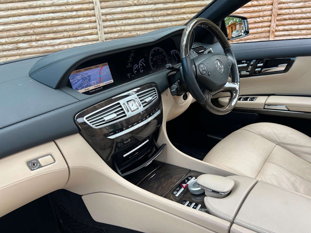 Mercedes-Benz CL 5.5L Null Black #23