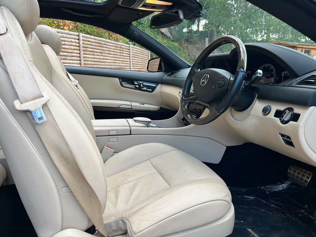 Mercedes-Benz CL 5.5L Null Black #31