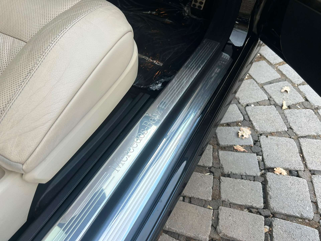 Mercedes-Benz CL 5.5L Null Black #51