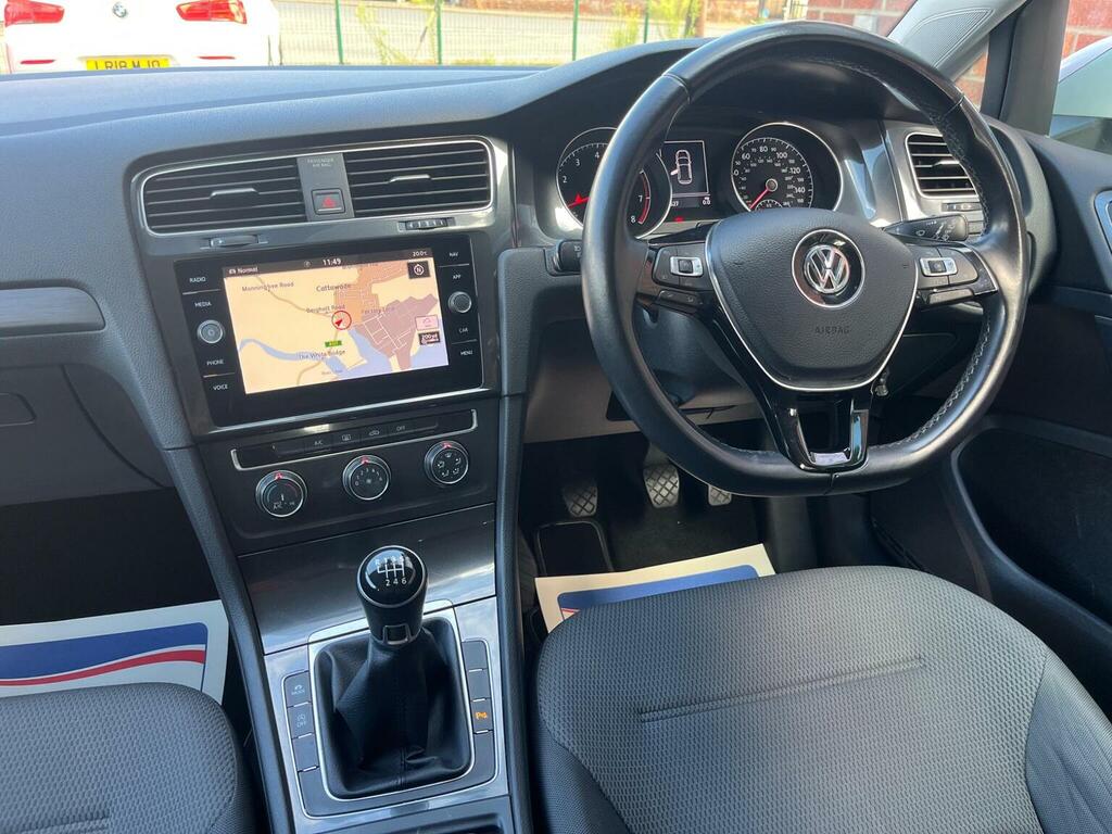 Volkswagen Golf Hatchback 1.4 Tsi Se Nav Euro 6 Ss White #3