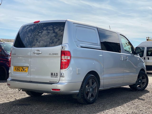 Hyundai iLoad 2.5 Crdi 116Ps Classic Van White #37