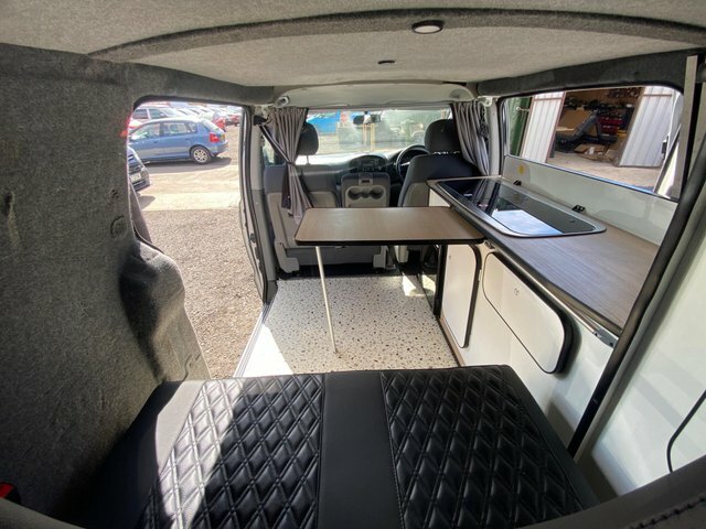 Hyundai iLoad 2.5 Crdi 116Ps Classic Van White #32