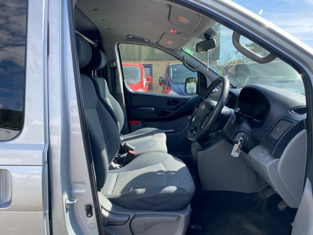 Hyundai iLoad 2.5 Crdi 116Ps Classic Van White #50