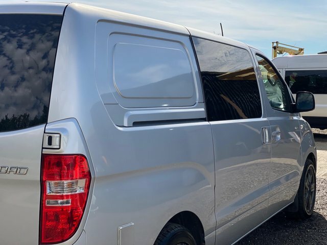 Hyundai iLoad 2.5 Crdi 116Ps Classic Van White #49