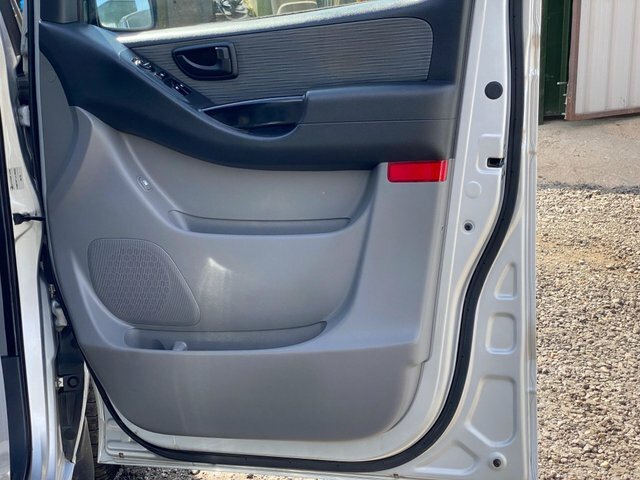 Hyundai iLoad 2.5 Crdi 116Ps Classic Van White #62