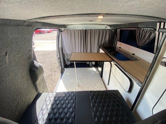 Hyundai iLoad 2.5 Crdi Windows-kitchen-sink-solar-rock Roll Silver #6