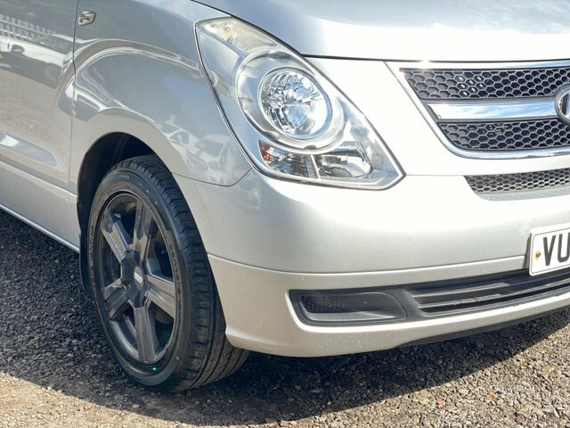 Hyundai iLoad 2.5 Crdi 116Ps Classic Van White #42