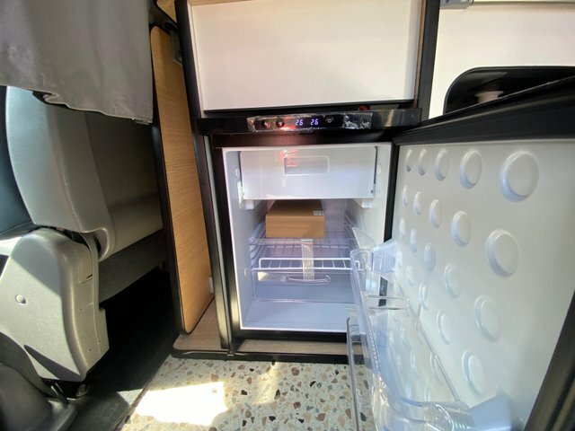 Hyundai iLoad 2.5 Crdi 116Ps Classic Van White #23