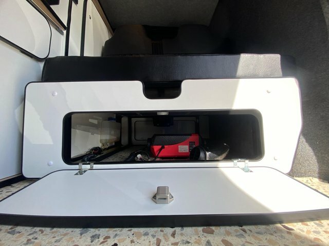 Hyundai iLoad 2.5 Crdi 116Ps Classic Van White #7