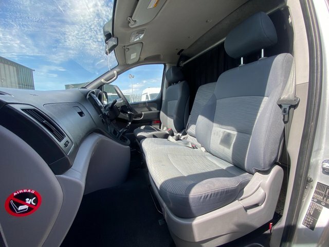 Hyundai iLoad 2.5 Crdi 116Ps Classic Van White #67