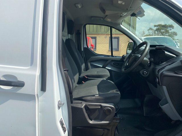 Ford Transit Custom 2.0 Tdci 310 L1 H1 LF17SFJ White #5