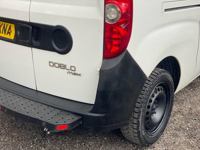 Fiat Doblo Panel Van Red #29