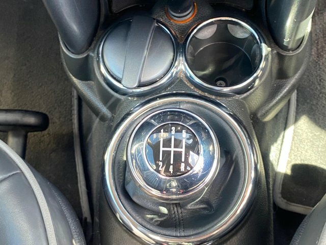 Mini Hatch White #33