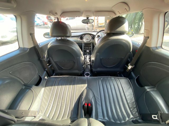Mini Hatch White #12