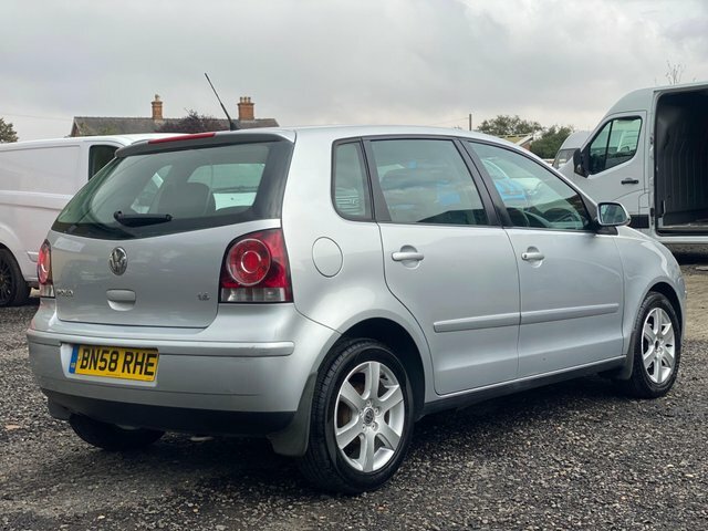 Volkswagen Polo 1.4 Match Silver #4