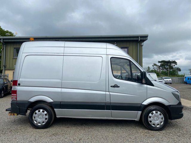 Mercedes-Benz Sprinter Sprinter  #21